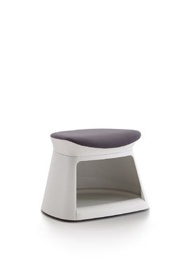 PP Fiber Training Room Tables And Chairs 60*53.5*83.5cm Stackable Save Space