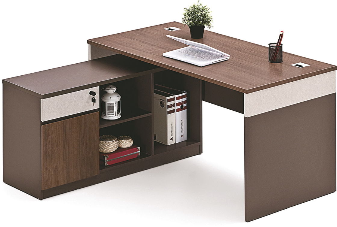 Modern 1.4M Compact Computer Table E1 Grade Panel For Office
