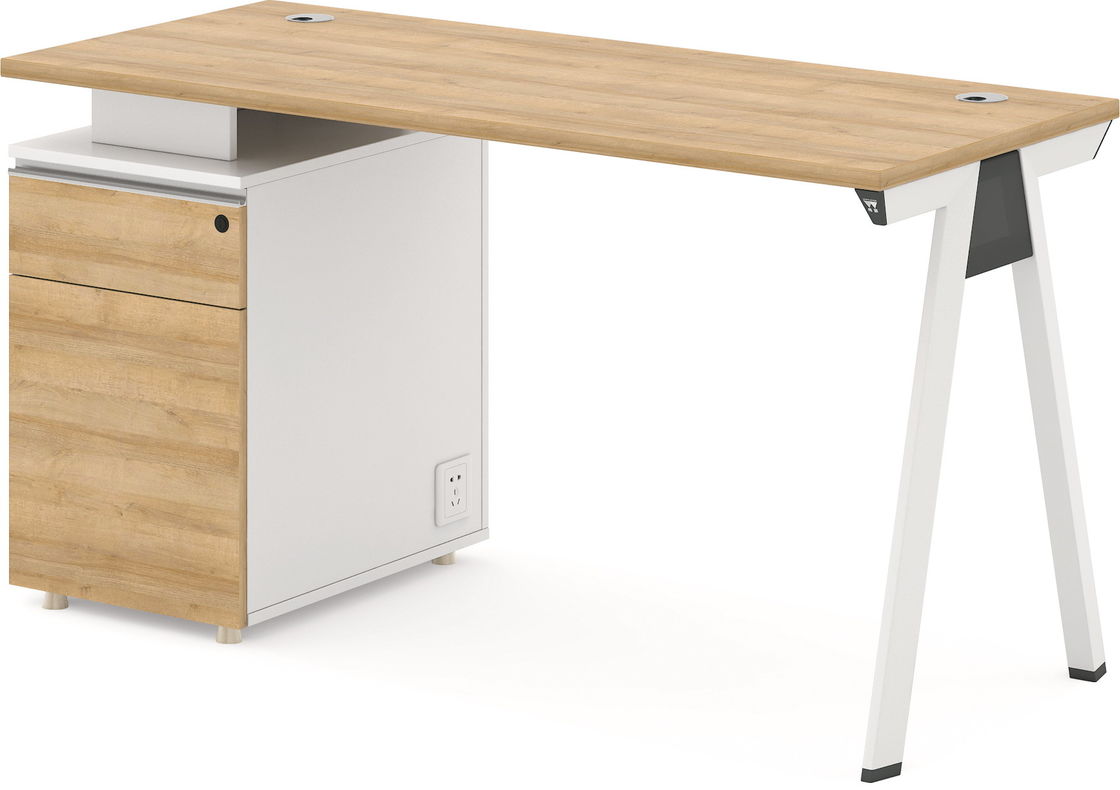 1.2M / 1.4M Office Desk Wooden With Metal Legs Good Raw Material